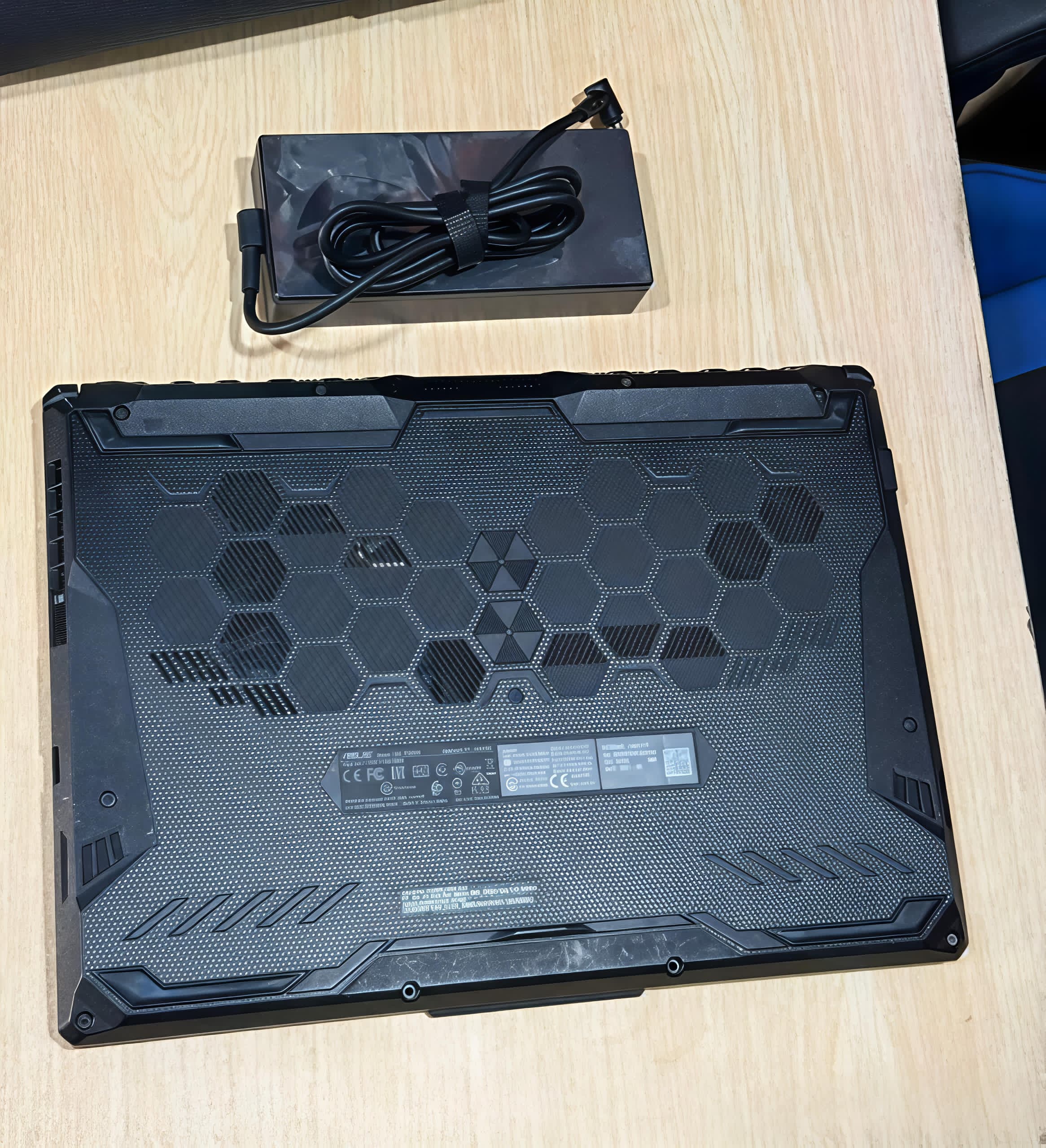 POWERFUL GAMING &amp; GRAPHICS LAPTOP