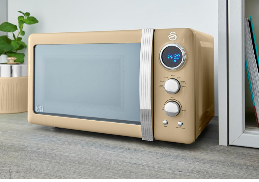 Swan Sm22030lcn Retro Led Digital 20l 800w Microwave - Cream