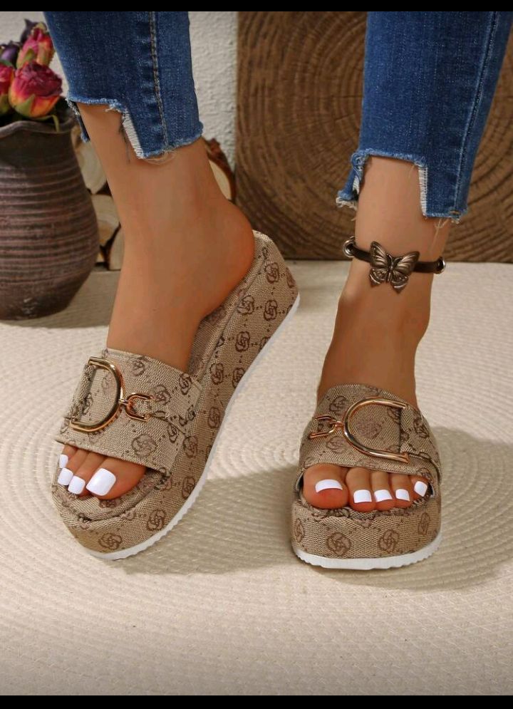 Women&#039;s Casual Platform Sandals Summer New Thick Soles Vintage Floral Open Toe Slip On Slides Retro Versatile Holiday Beach Shoes