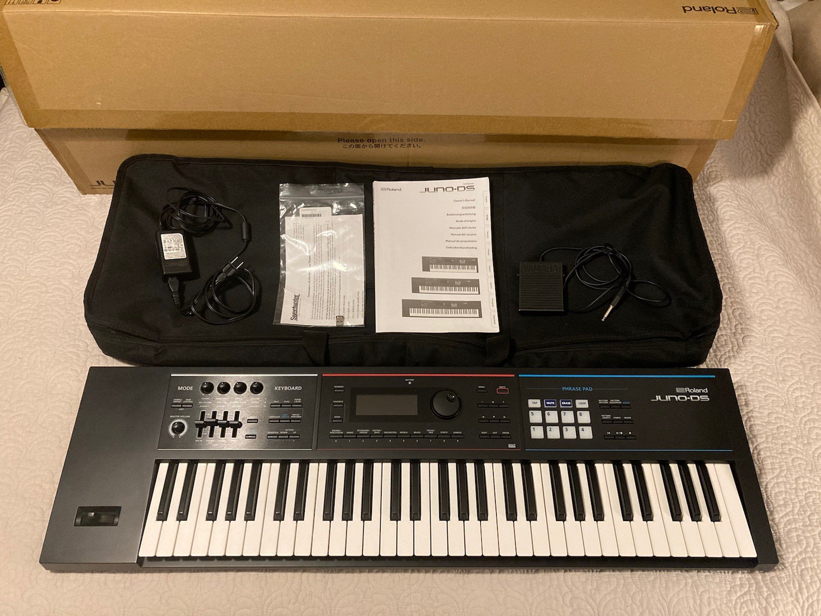 roland juno ds