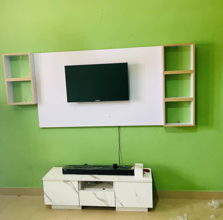 Modern TV Units &amp; Custom Media Walls