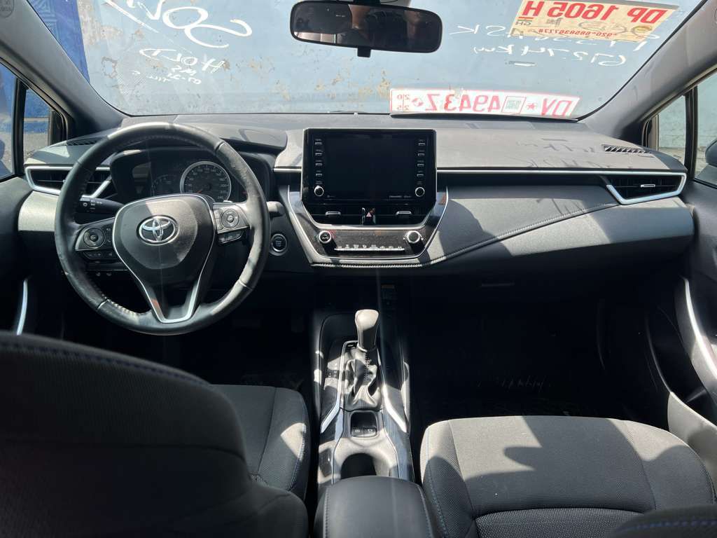 TOYOTA COROLLA SE2021 MODEL ACCIDENT FREE LOCAL: ACCRA GHC 290K (NEGOTIABLE)VERY NEAT