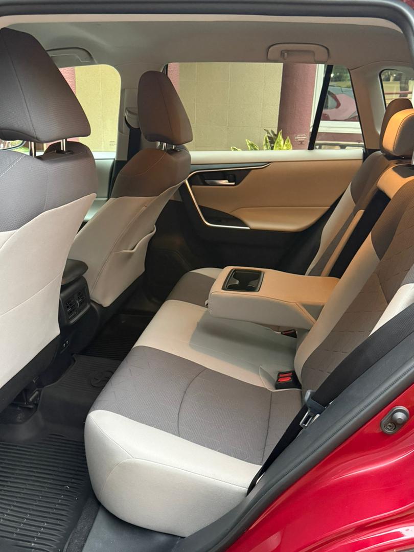 2021 RAV4 XLE