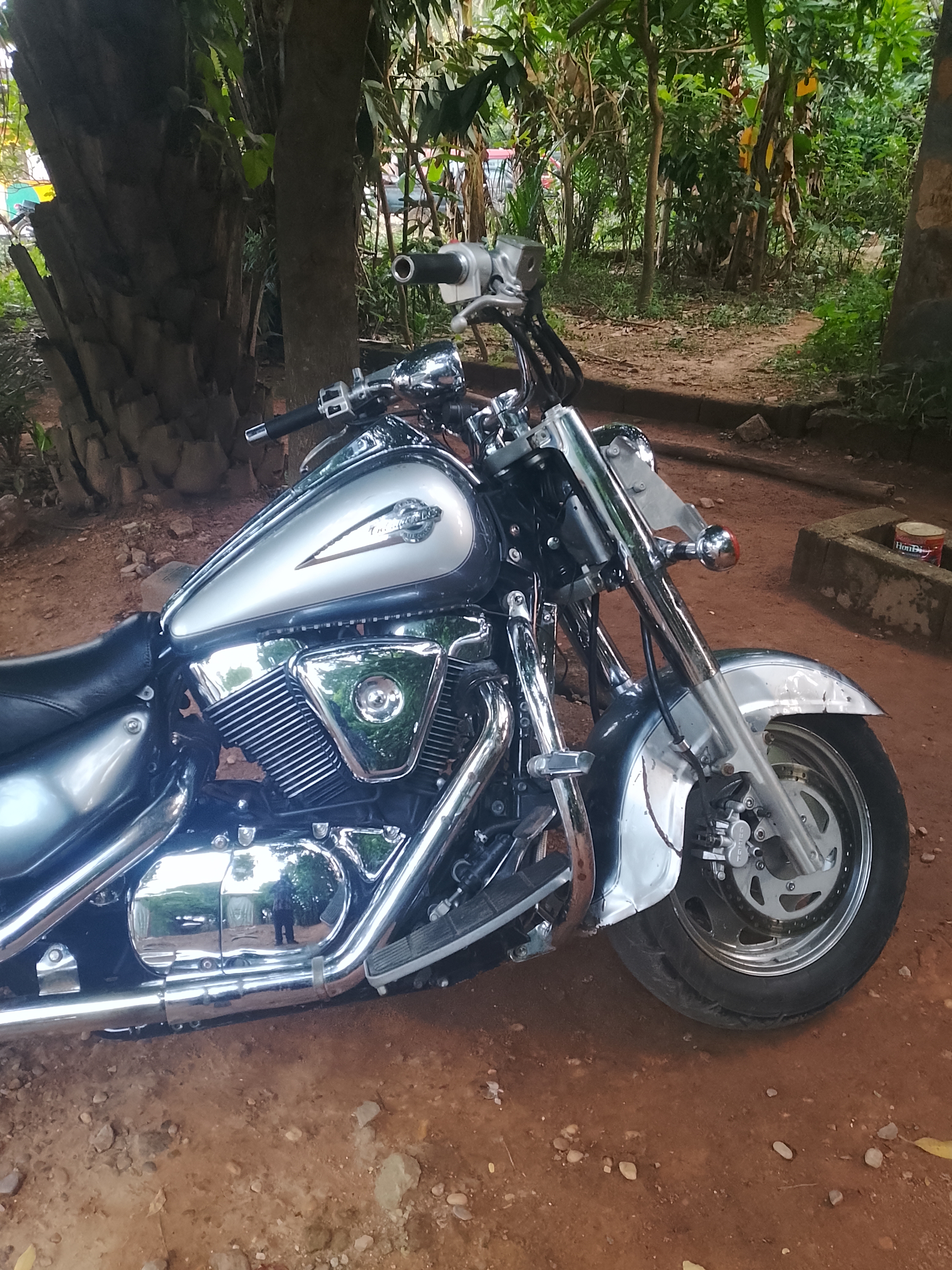 Suzuki Intruder Cruiser Motorcycle with Saddlebags
