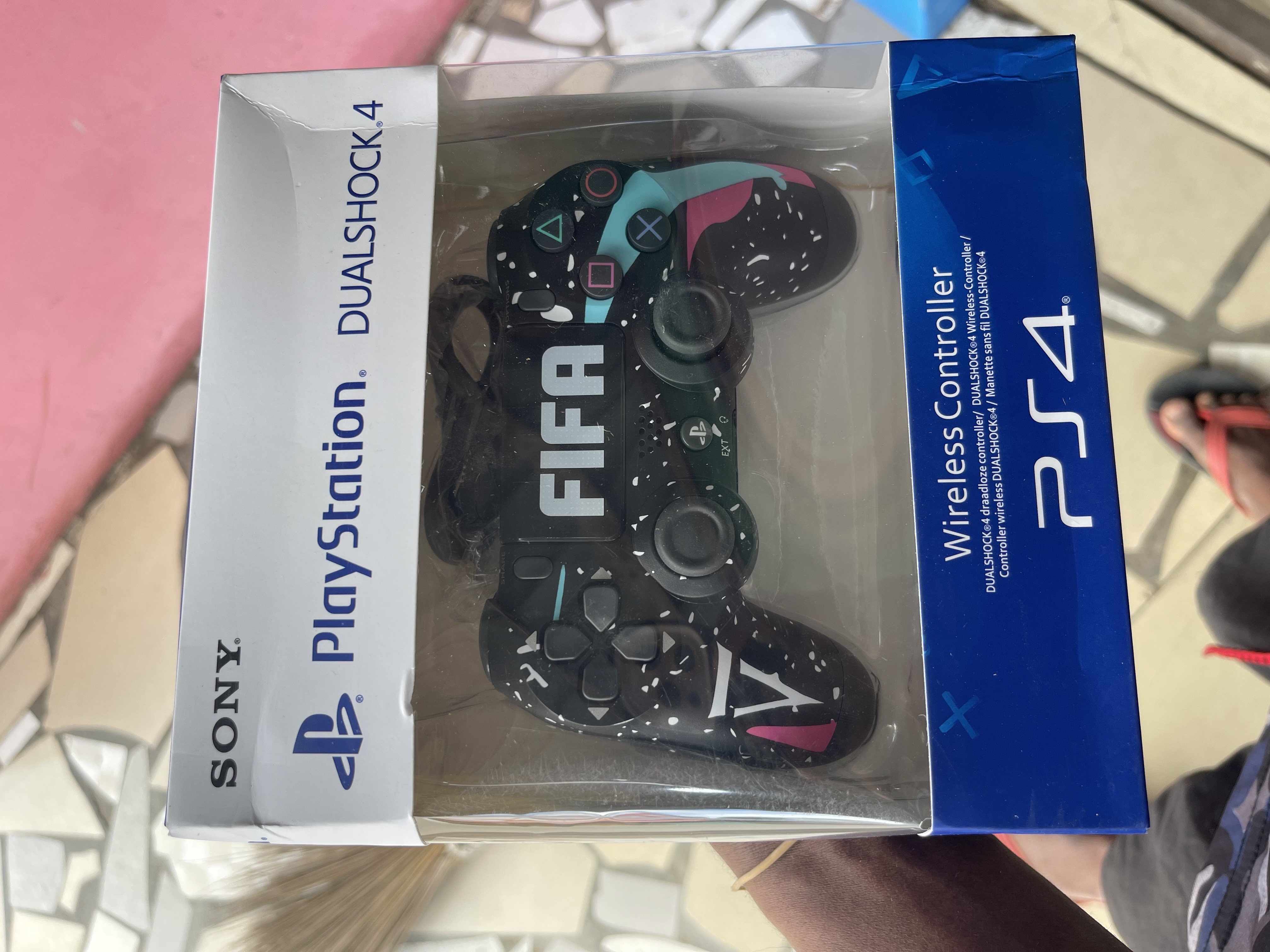 PS4 WIRELESS PAD DESIGN