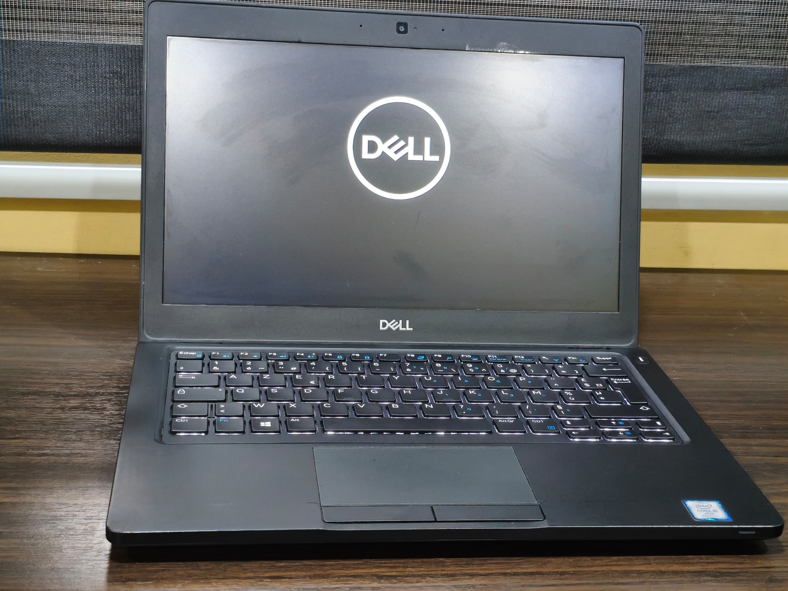 Dell latitude 5290 Intel i5