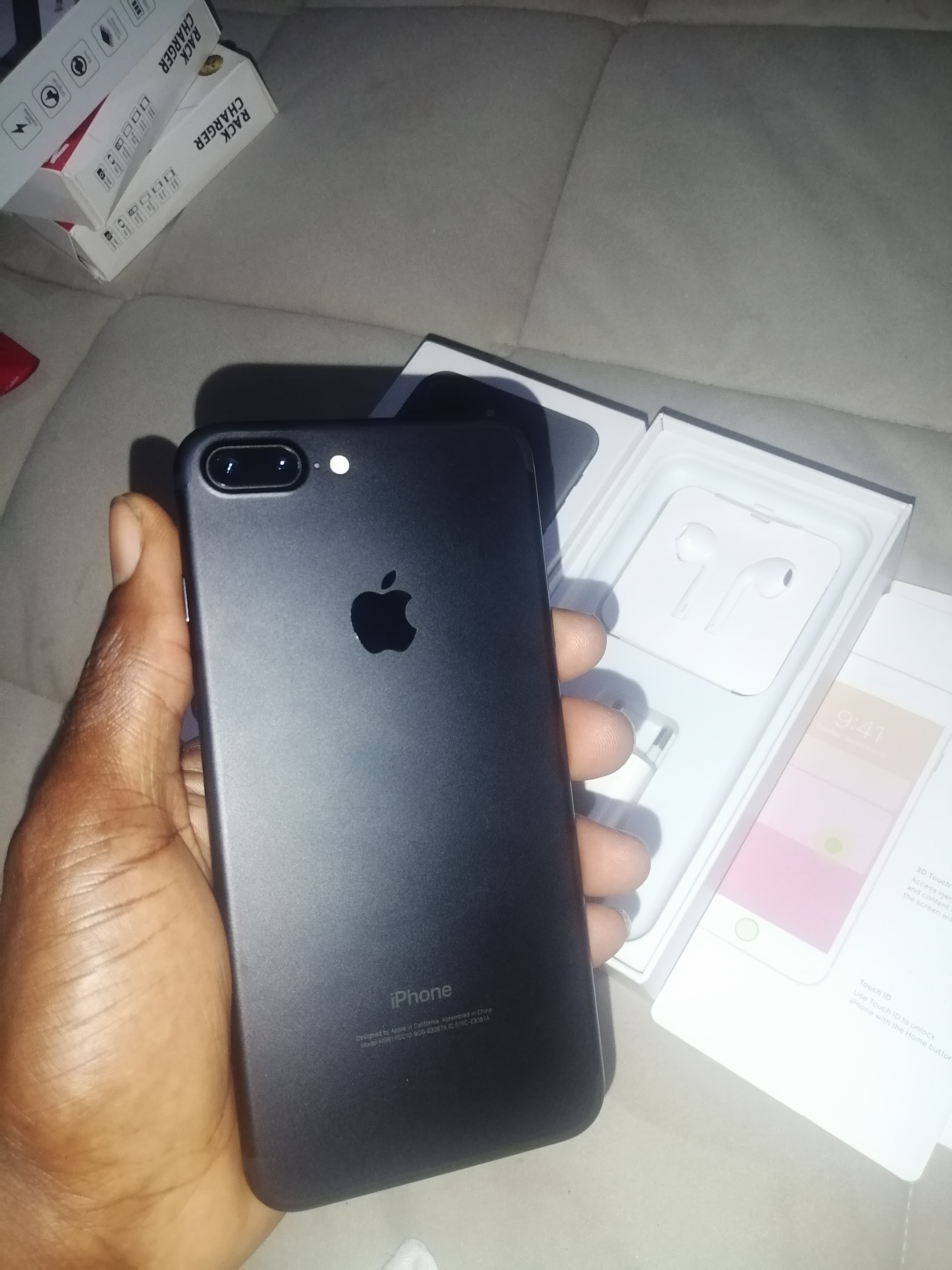 New iPhone 7 Plus, 128gb - Matte Black