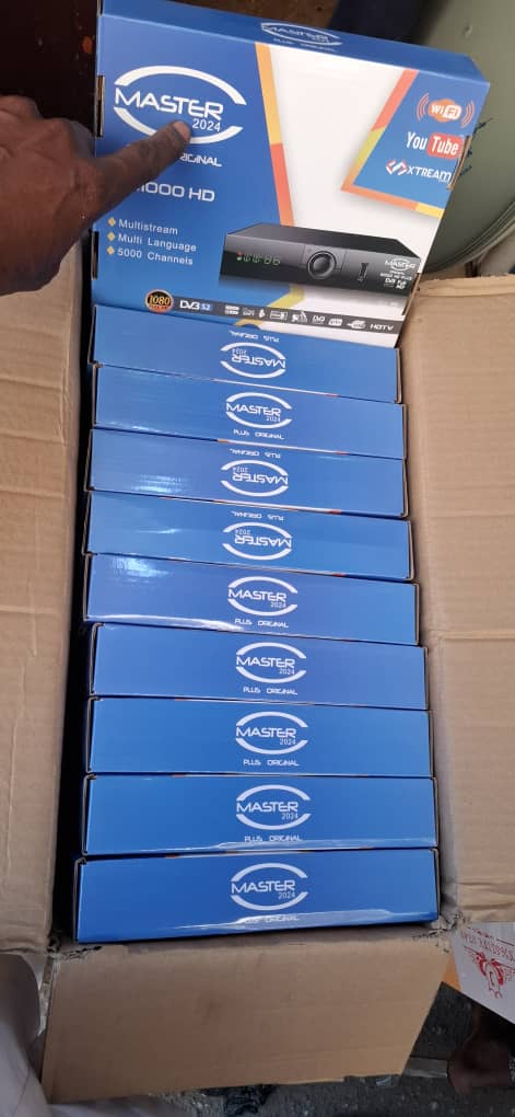 Satellite installation