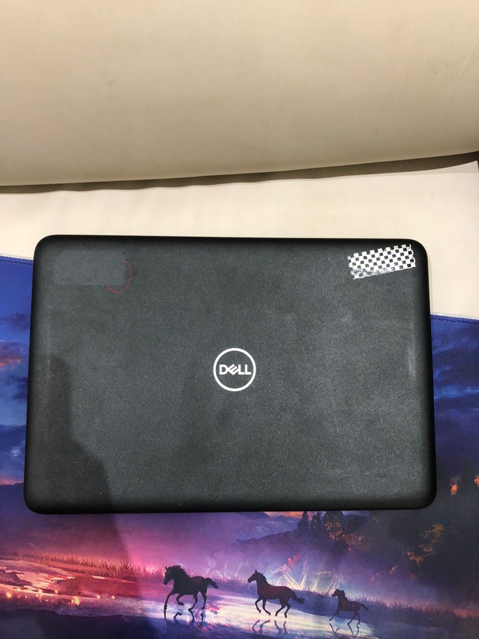 Dell latitude 3189 laptop  4GB intel HDD 128GB