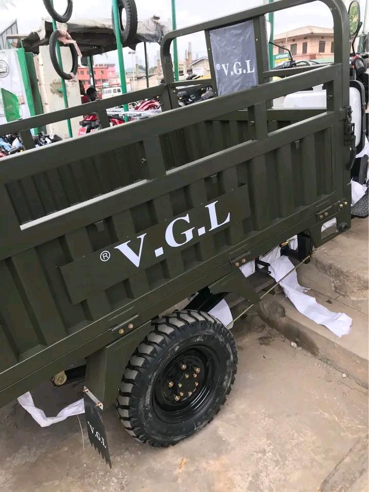 V G L Aboboyaa Motorcycle