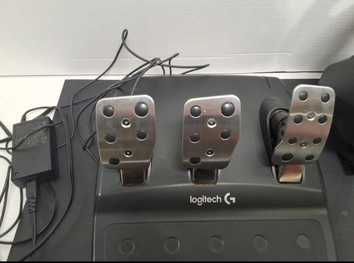 Logitech - G29 Driving Force Racing Wheel and Floor Pedals for PS5, PS4, PC,