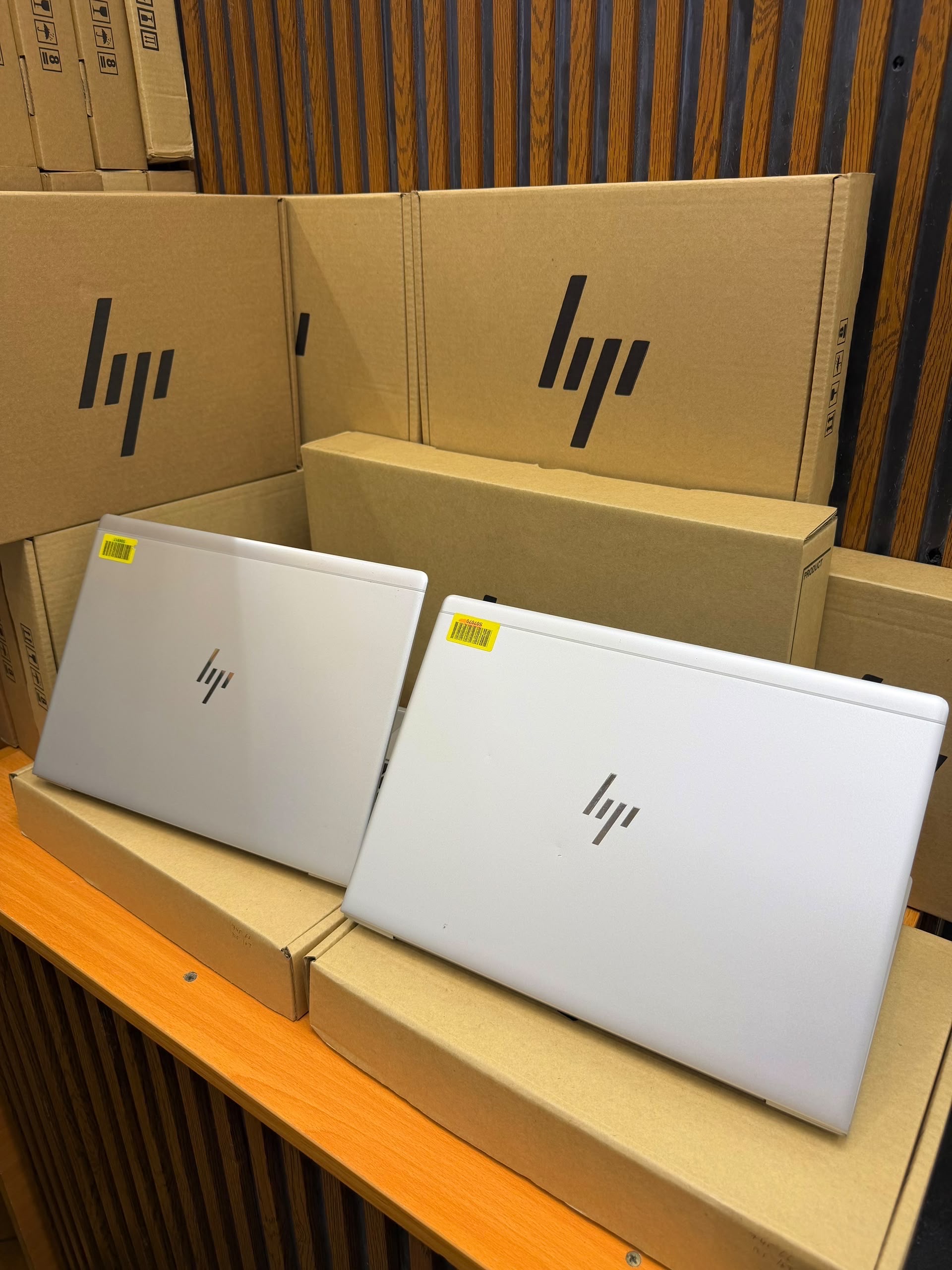 HP EliteBook 745 g5 Laptop