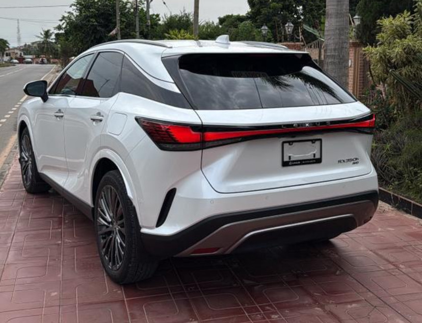 Lexus RX 350 Petrol/ Hybrid.