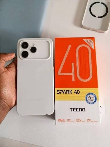 Tecno Spark 40