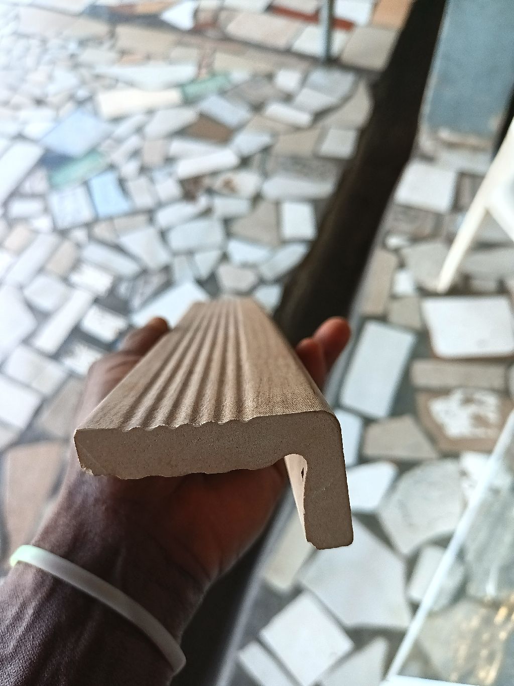 L shape tile coping 36cm