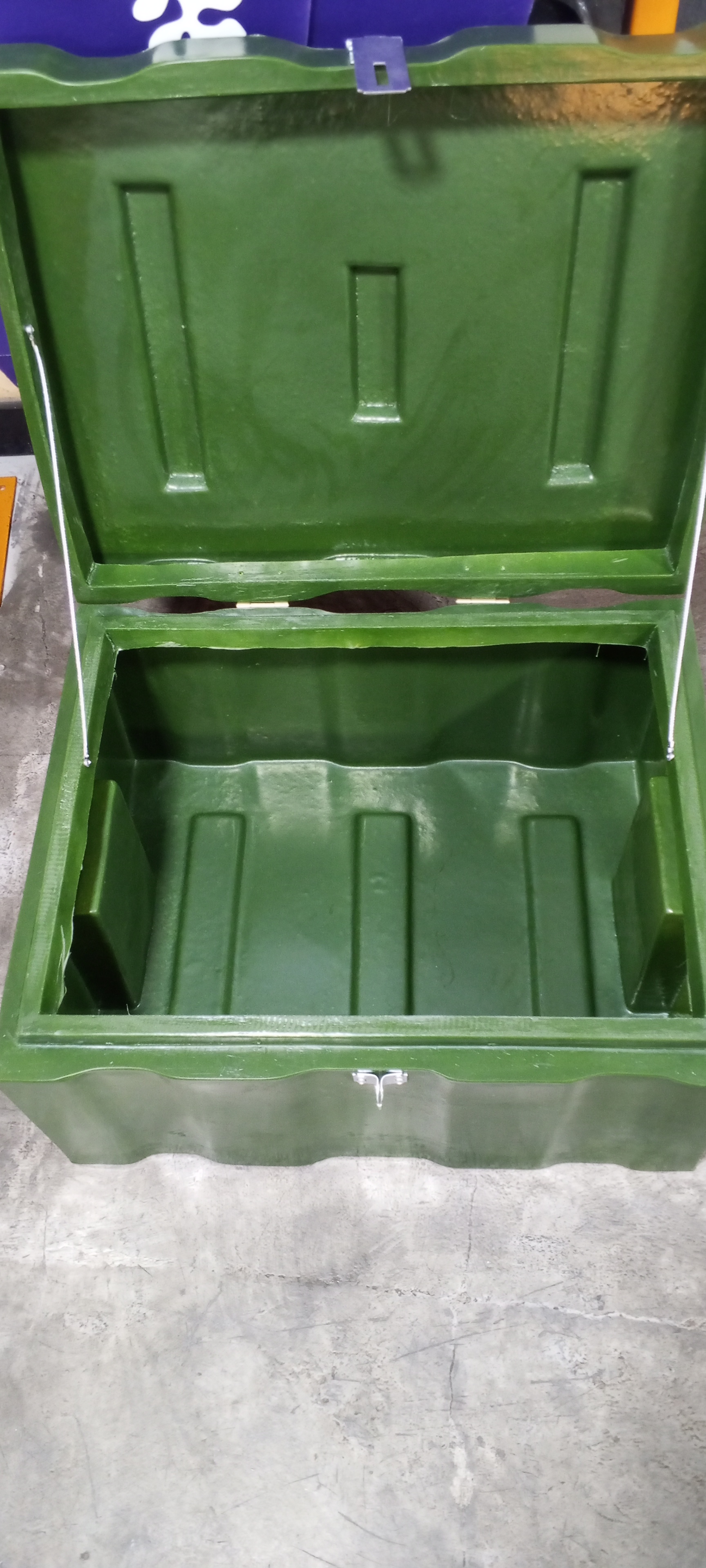 Quality and Affordable Plastic Chop Box