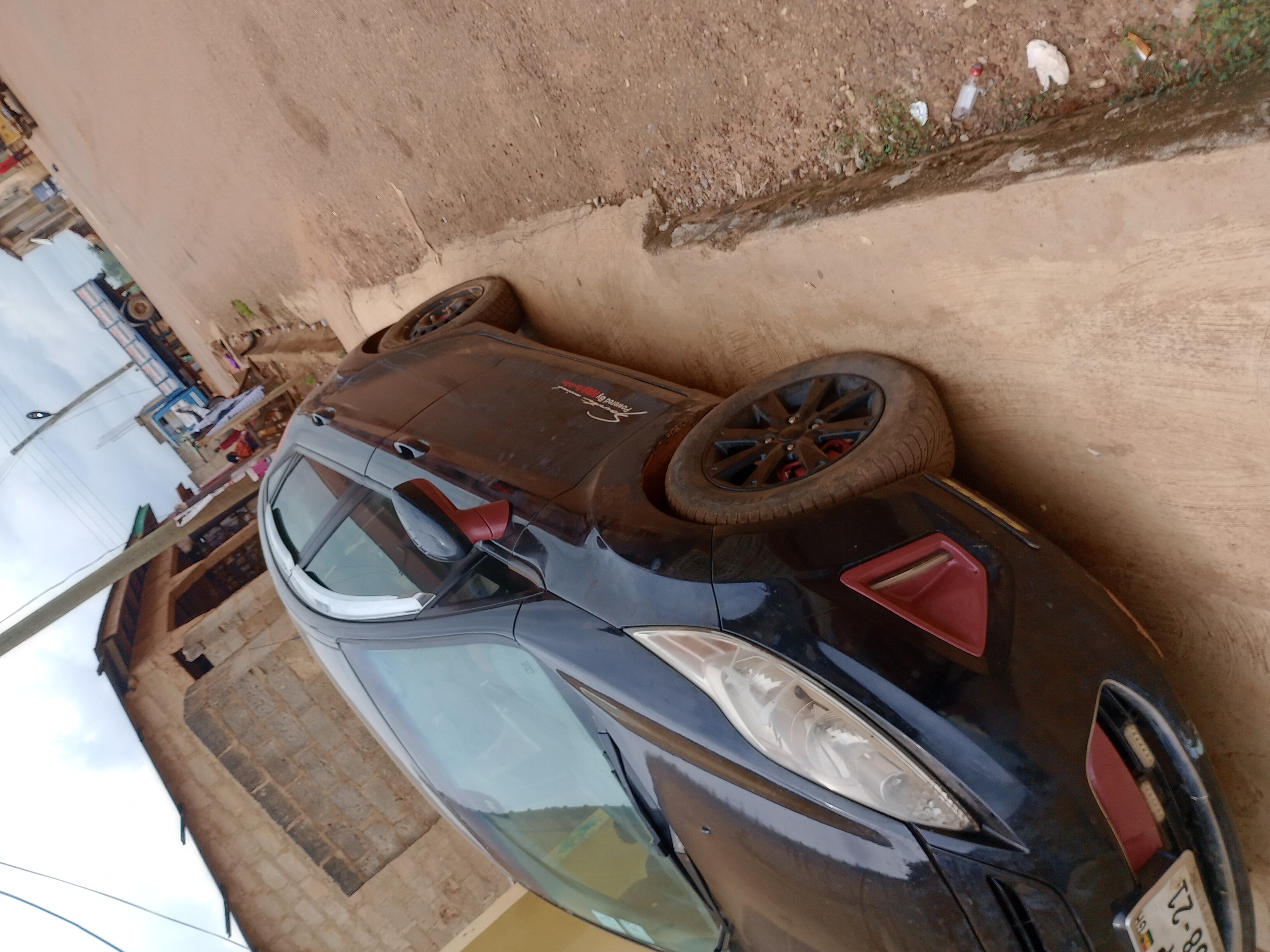 I'm selling my Ford fiesta 2012 model