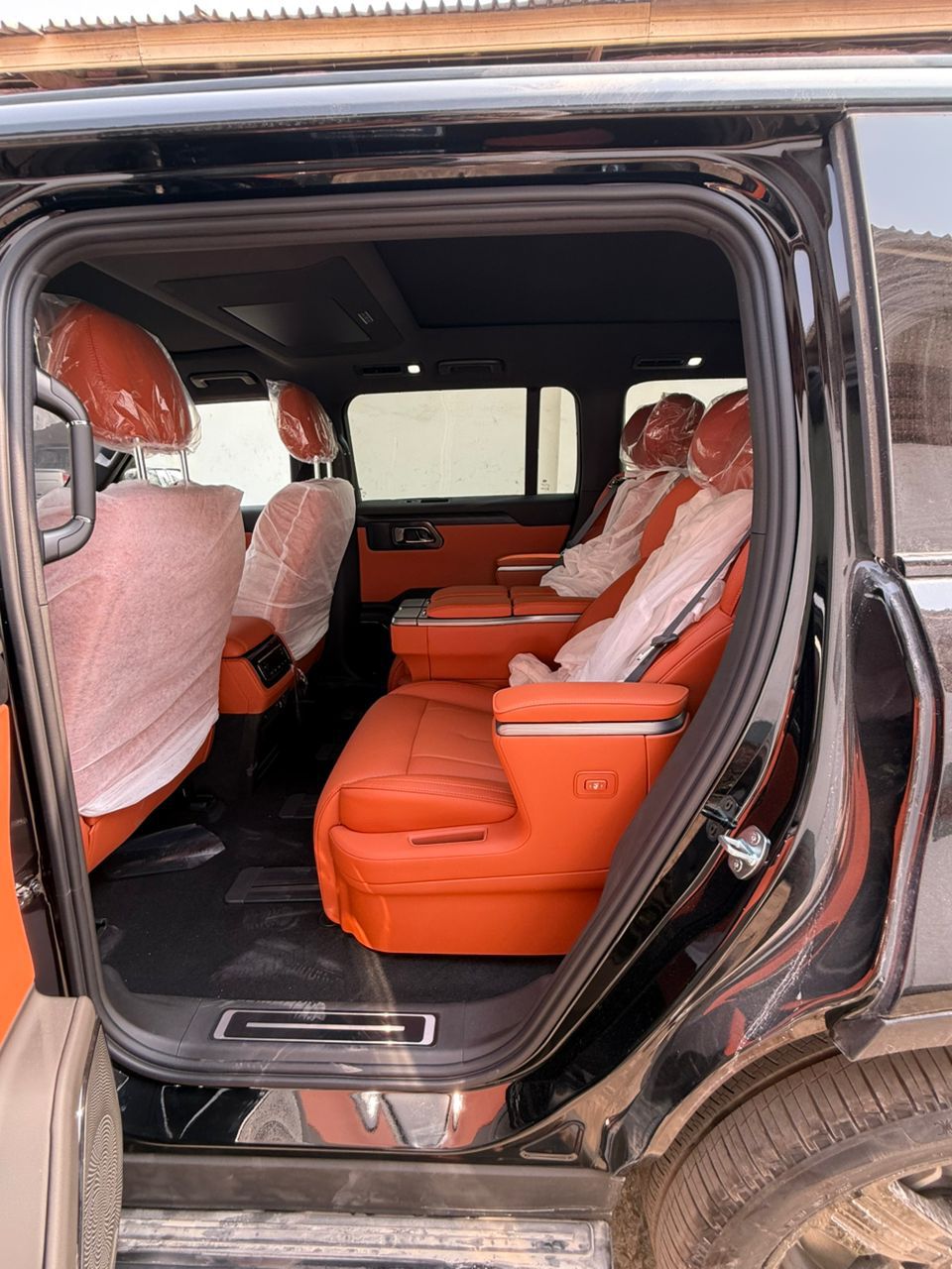 ROX 01 7-SEATER LONG RANGE EDITION