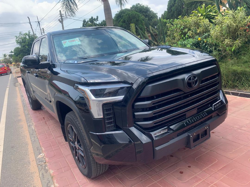 2024 Toyota Tundra Petrol/ Hybrid. Black