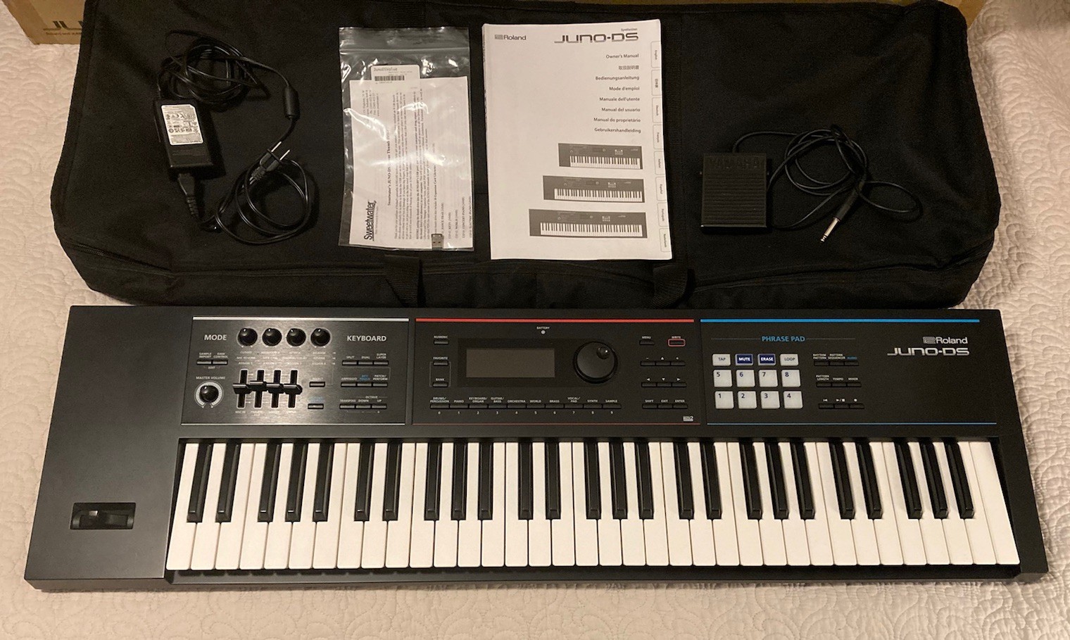roland juno ds