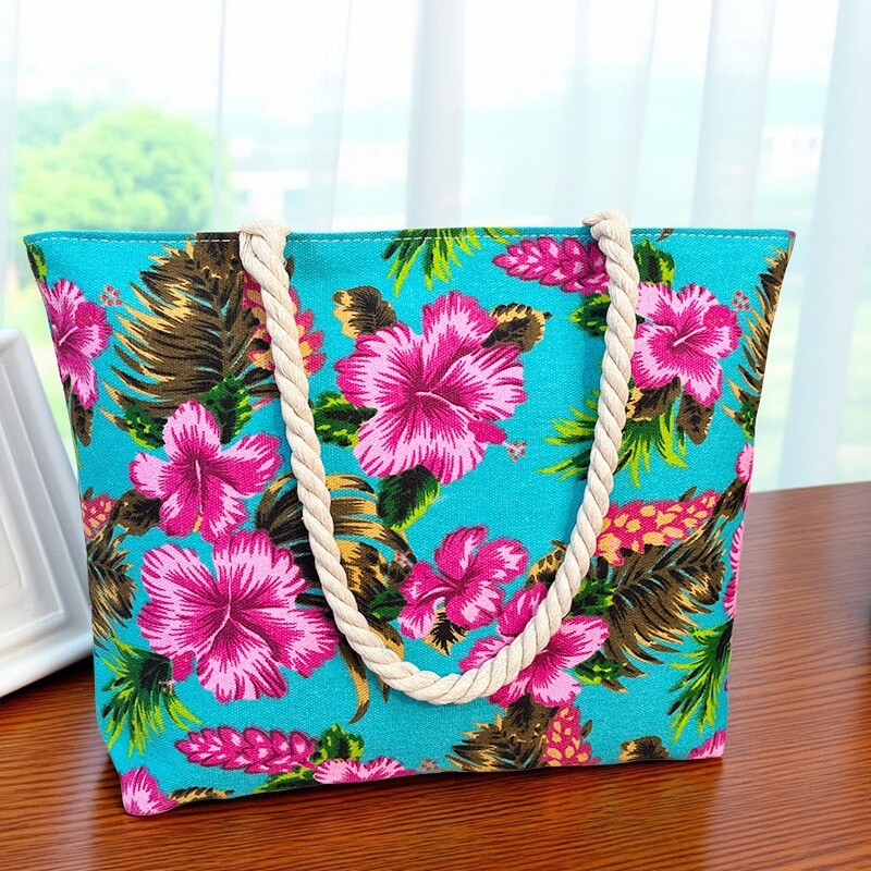 floral feminine Charm tote bag