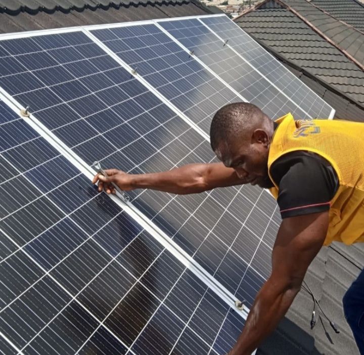 ☀️High-Efficiency Solar Panel - For Home, Lighting, &amp; Charging | Fast Sale!