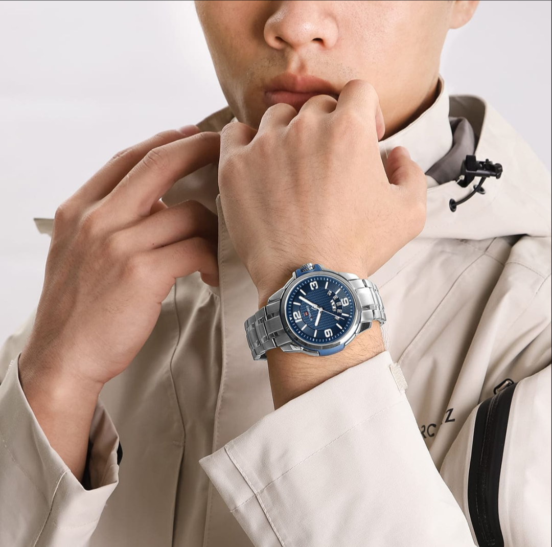 Naviforce Luxurious Casual Men's Quartz Watch Stainless Steel Business Wrist watch Waterproof Luminous Clock Relogio, NF9215S. Silver and Blue.